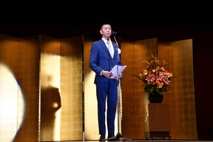 8 代表理事挨拶.jpg